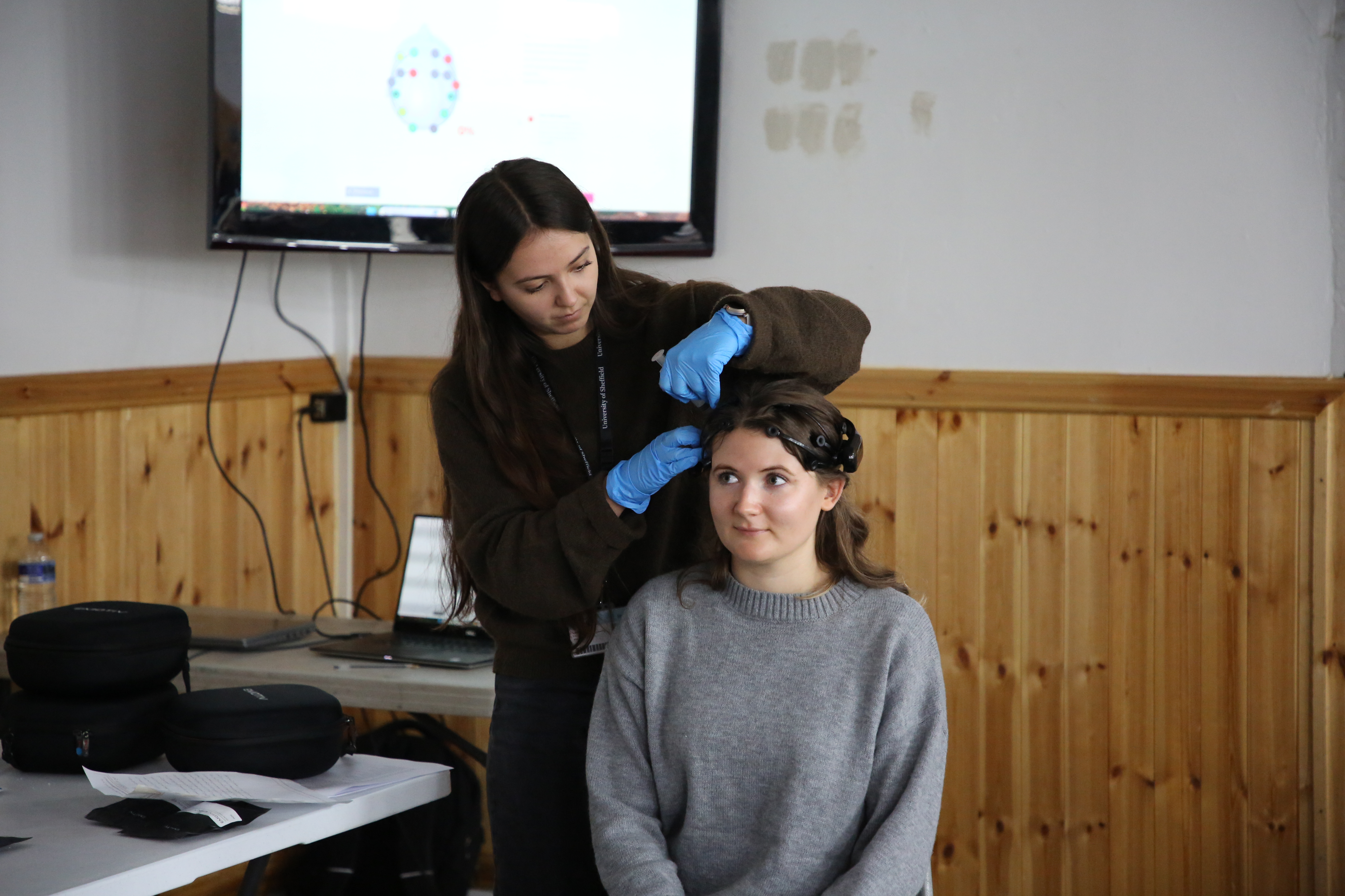 EEG demonstration at Fatima Community Mosque workshop