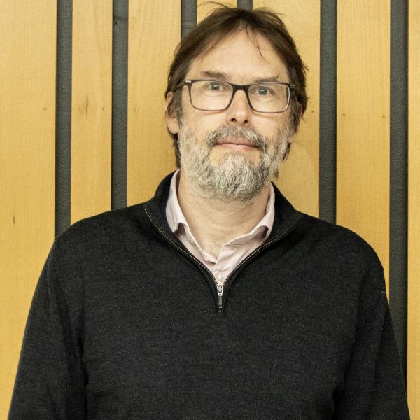 Dr. Daniel Blackburn